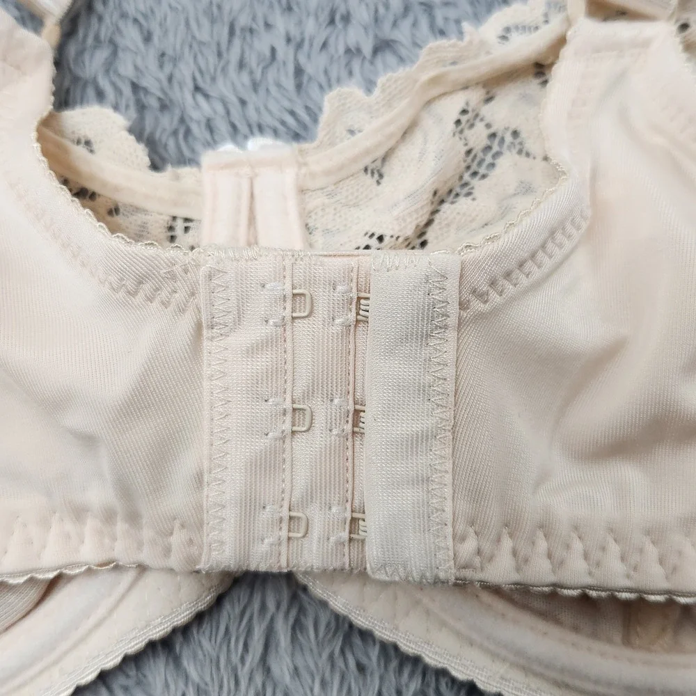 Curvy Couture Bra Womens 38D Nude Tulip Lace‎ Push Up Underwire Bombshell Nude
